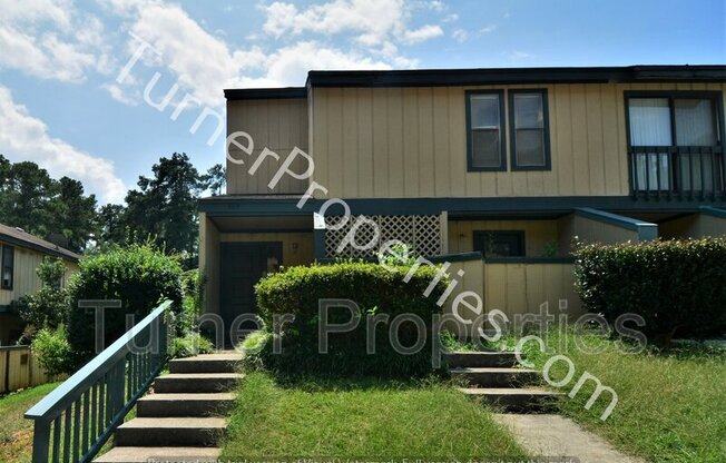 529 HICKORY HL DR