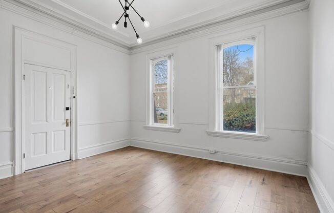 1 bed, 1 bath, $1,200, Unit 718-01