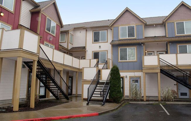 Elaine Station Apartments