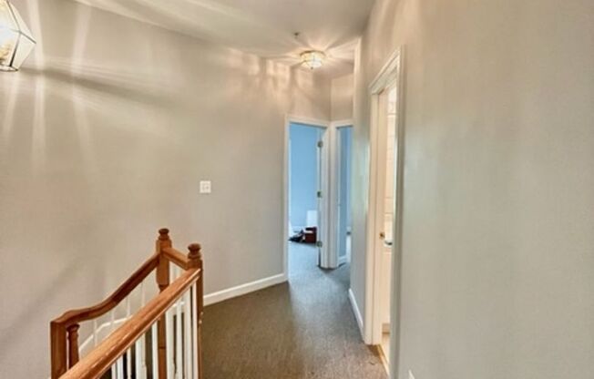 Spacious and bright 3 BR 3.5 BA TH with garage!