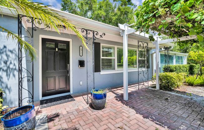 Winter Park Charmer