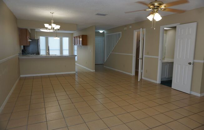3 bedroom 2.5 Bathroom townhome with fenced back yard