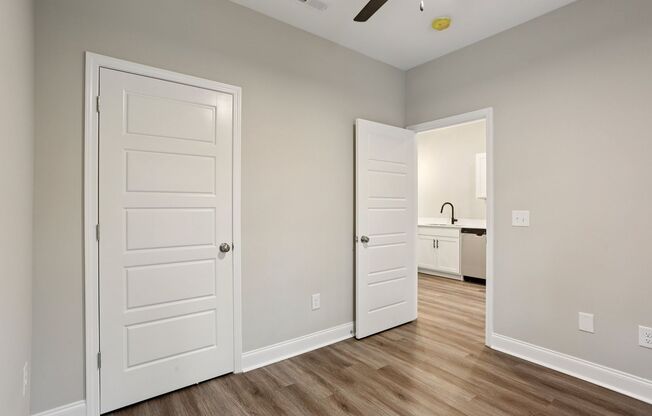 4 beds, 3 baths, 1,425 sqft, $1,795, Unit 201