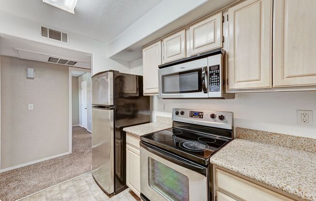 2 beds, 2 baths, $1,495, Unit BUILDING 12