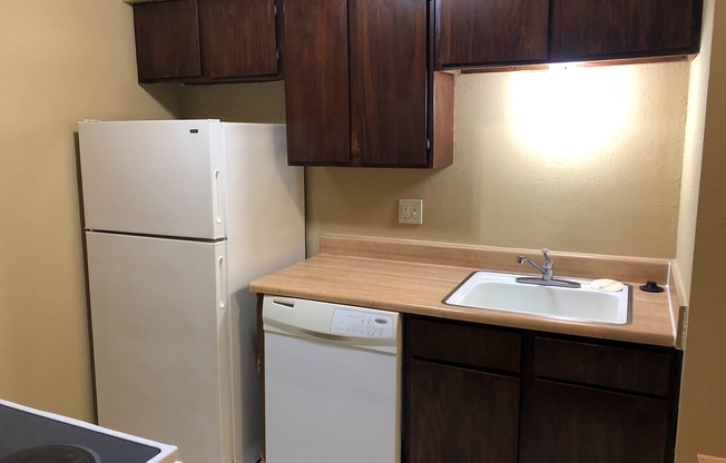 1 bed, 1 bath, $900