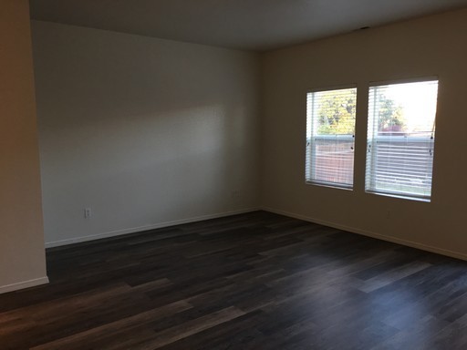 2002 SW Canyon Drive