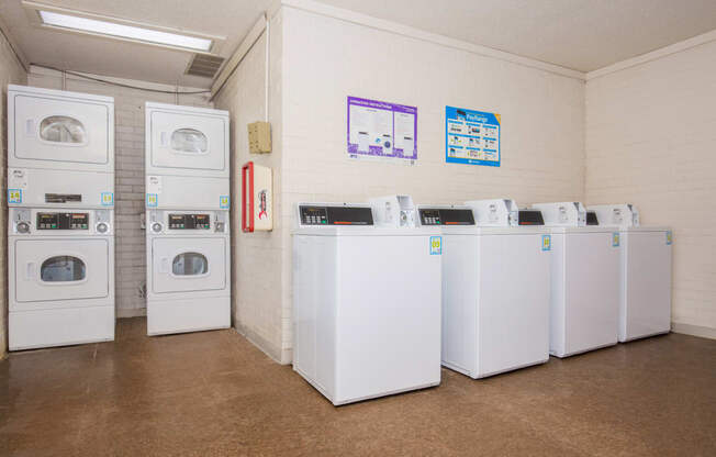 Laundry at Wind River Lodge, Lenexa, 66219