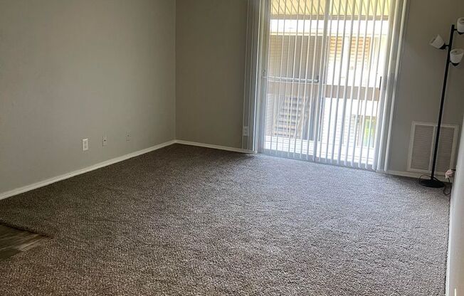 1 bed, 1 bath, 643 sqft, $836, Unit 1116D