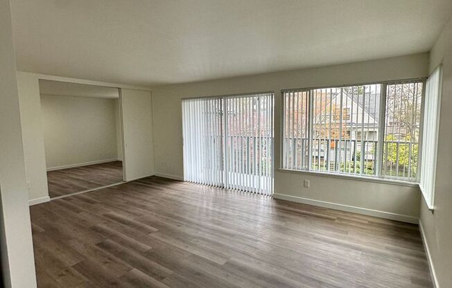Golden Inca - Newly Renovated 1BR/1BA Apartment w/ Modern Finishes
