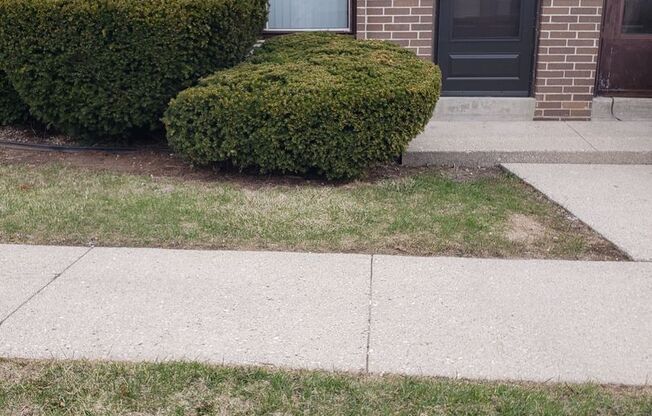 6032 W. Port Ave Milwaukee- 2 Bedroom Condo