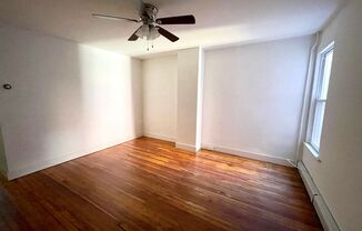 1 bed, 1 bath, $1,075