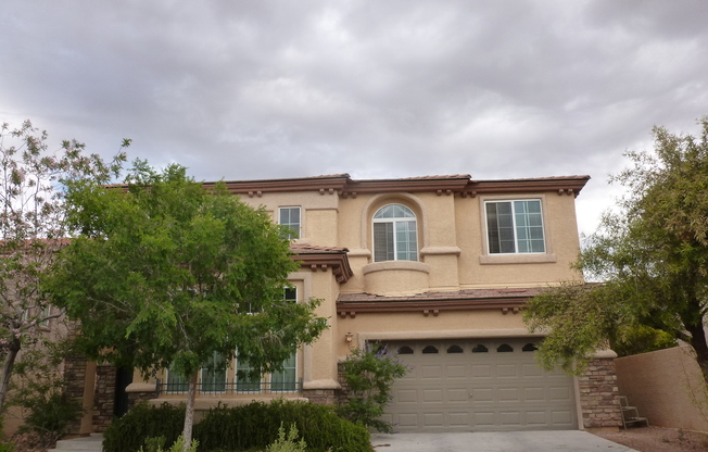 11768 Del Sur Ave