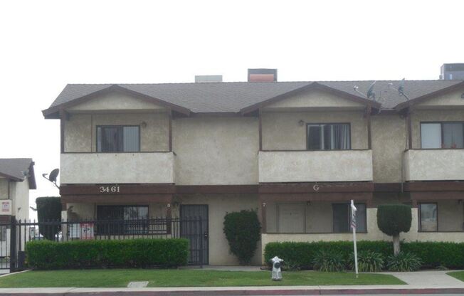 3461 S. Chester Ave