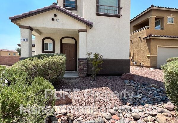 6109 BLUE LUNA ST