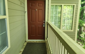 807 Country Park Drive SE