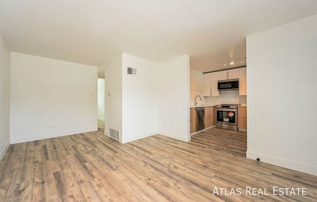 2550 N OGDEN ST