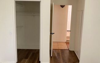 1 bed, 1 bath, 720 sqft, $2,050, Unit 107