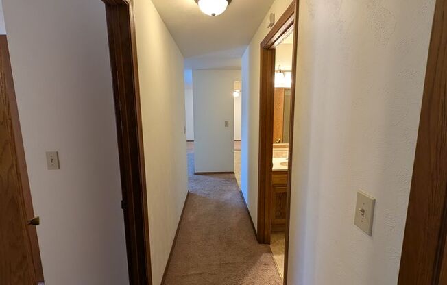 2 beds, 2 baths, 1,034 sqft, $1,229, Unit 1401 074