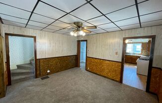 3 beds, 2 baths, $995