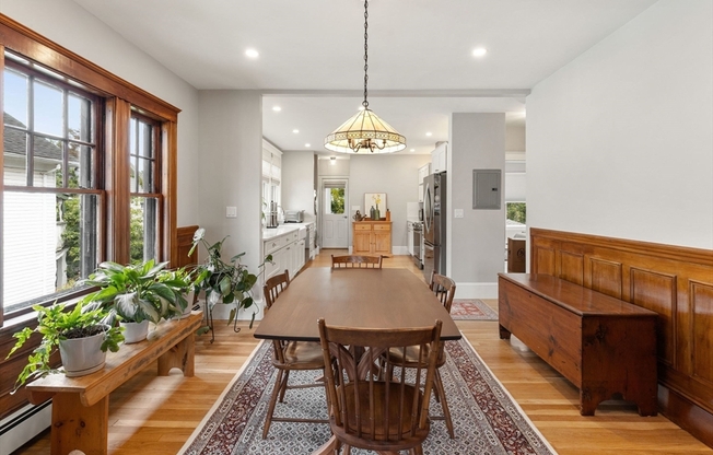 15 HOLLIS ST