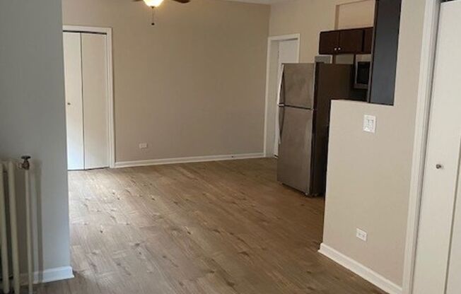 Studio, 1 bath, 475 sqft, $1,225, Unit 301