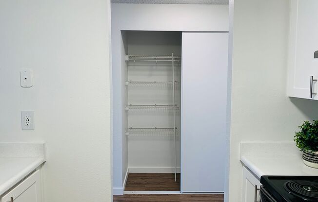 2 beds, 1.5 baths, 950 sqft, $2,225, Unit 237