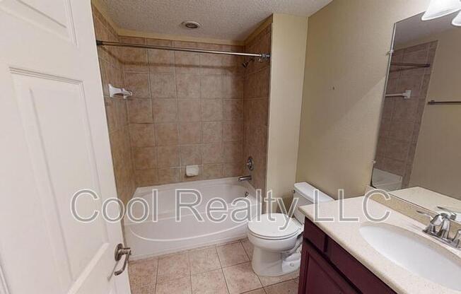 3 beds, 2.5 baths, 1,430 sqft, $1,950