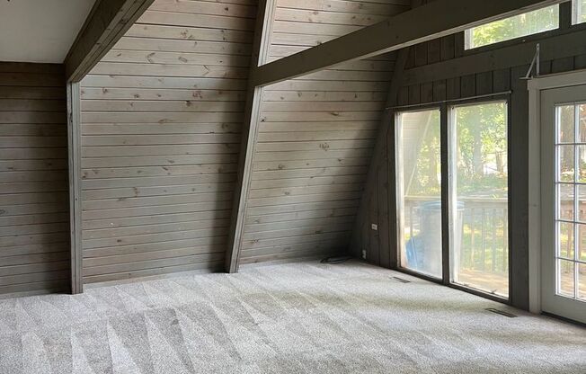 1 bedroom, 2 lofted conforming rooms/ 1.5 bathroom A frame in southwest Columbia