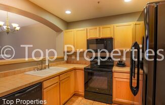 1727 N Pearl St Apt 103