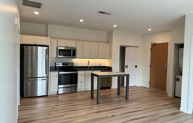 Avant Apartments