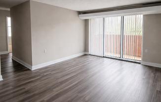 2 beds, 1 bath, 760 sqft, $1,575, Unit 1-0409