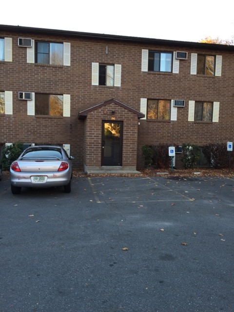 1 bed, 1 bath, 600 sqft, $1,450, Unit 196-6E