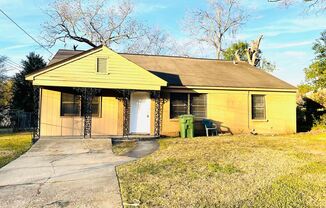 708 W Patton Ave