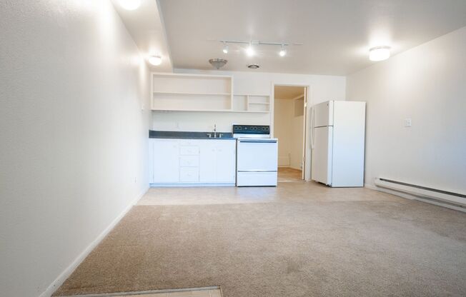 University Crest (114)