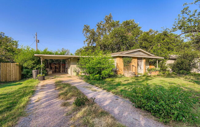 1423 WESTMOOR DR