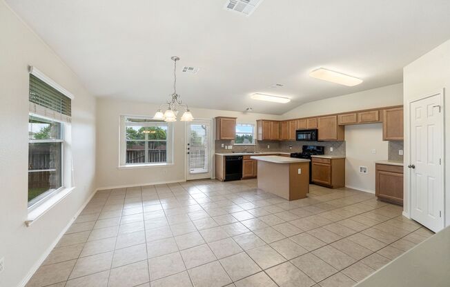 4105 Pebble Ridge Cv