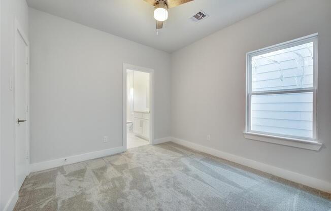 847 RACHEL ST