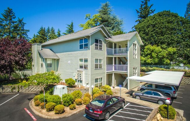 1 bed, 1 bath, 636 sqft, $1,325, Unit 427-27