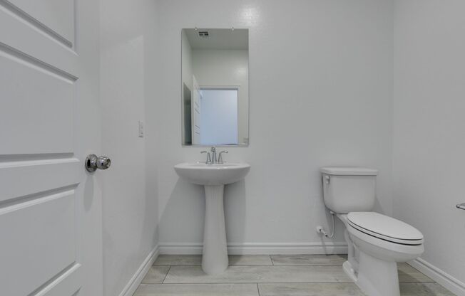 3 beds, 3 baths, $2,750, Unit UNIT 1140