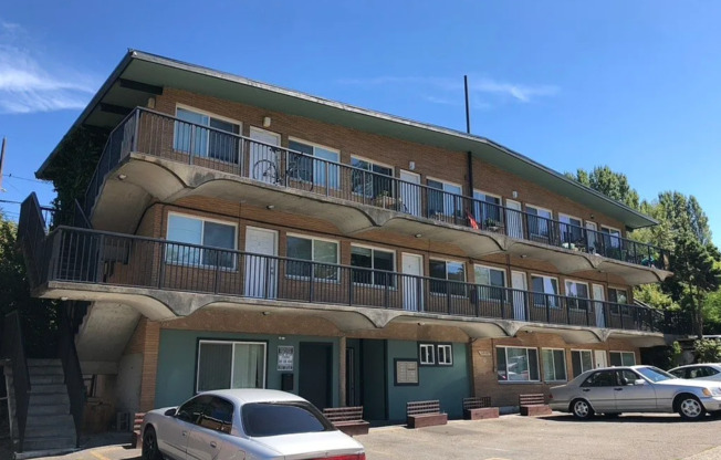 1 bed, 1 bath, $1,395, Unit 6