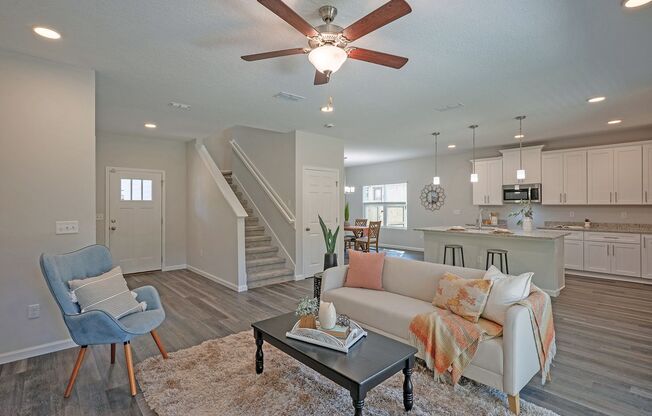 3 beds, 2.5 baths, 1,652 sqft, $2,200, Unit 5432