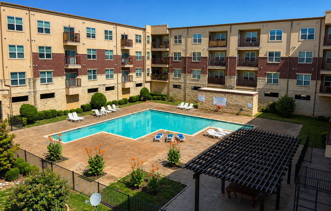 Elegant 2-Bedroom Urban Condo with Pool Views & Resort-Style Amenities-One month free rent the third month