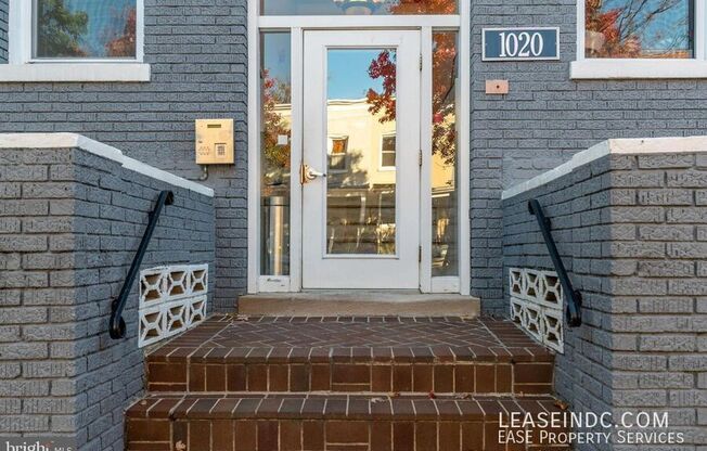 1020 FAIRMONT ST NW