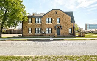 701 NE 14 ST