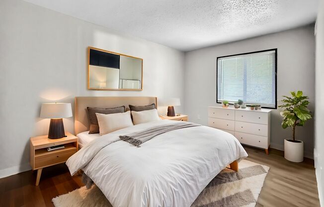 2 beds, 1 bath, 671 sqft, $895, Unit 3600-22