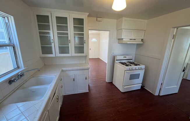 425 Guadalupe St.
