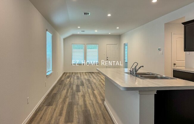 12210 DEEP STRM LN