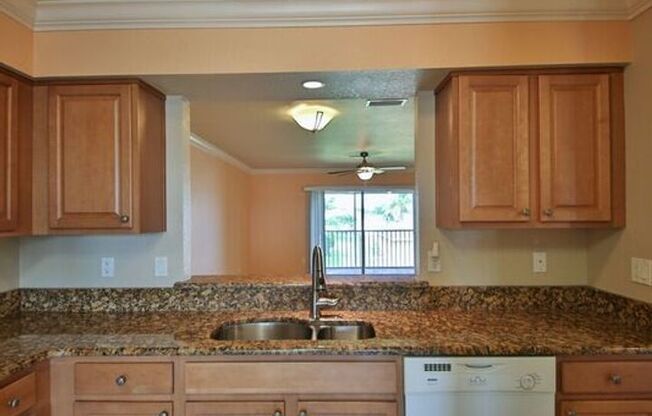 2 beds, 2 baths, $1,795, Unit Unit #205