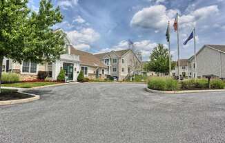 Upscale Apartments in Mechanicsburg, PA | Graham Hill Apartments | Property Management, Inc.