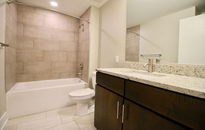1 bed, 1 bath, 534 sqft, $1,595, Unit APT 641